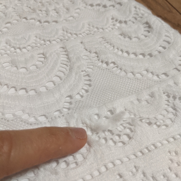 EUC! Lilly Pulitzer Women's Lyra Dress Resort White Lace Cold Shoulder Size S - Picture 11 of 13